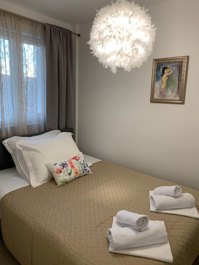 Apartman Onavi มาคาร์สกา ภายนอก รูปภาพ