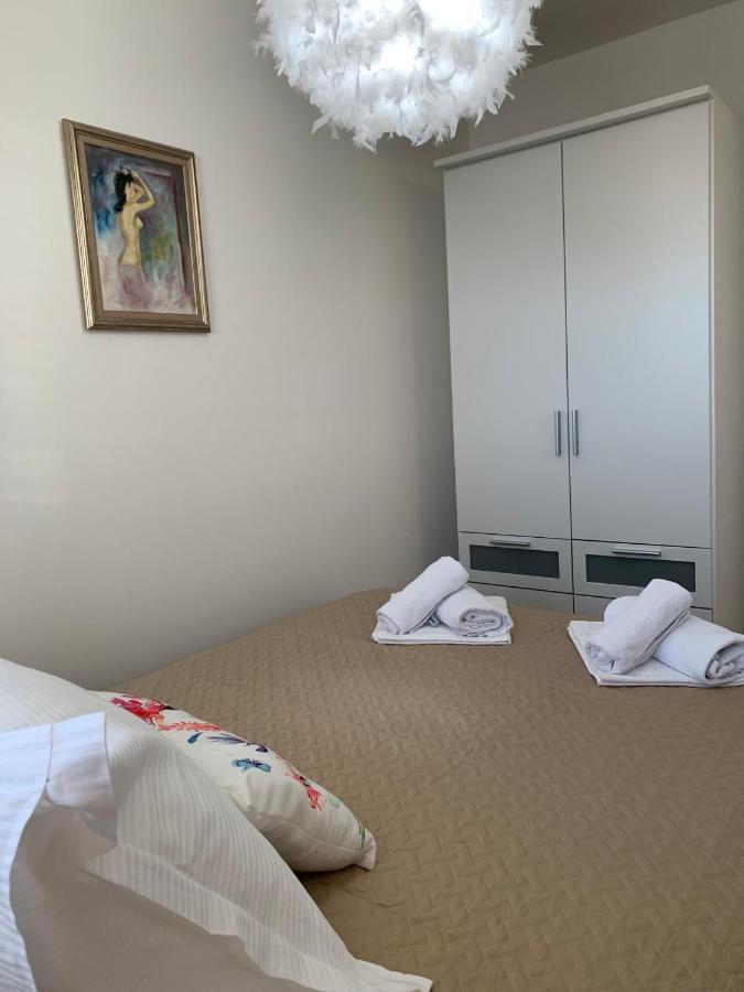 Apartman Onavi มาคาร์สกา ภายนอก รูปภาพ