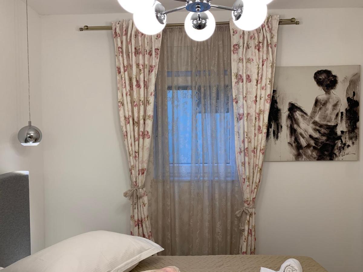 Apartman Onavi มาคาร์สกา ภายนอก รูปภาพ