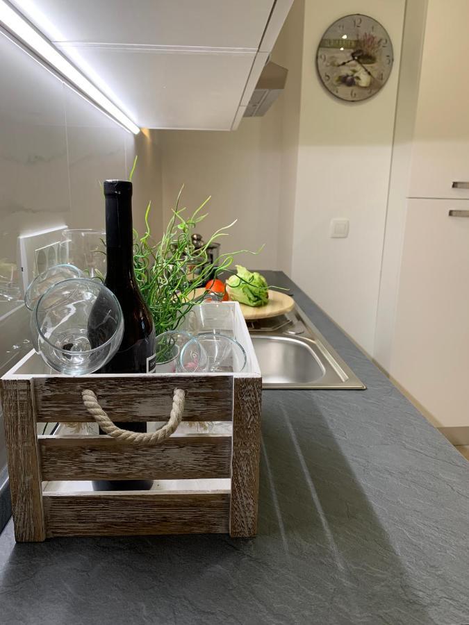 Apartman Onavi มาคาร์สกา ภายนอก รูปภาพ