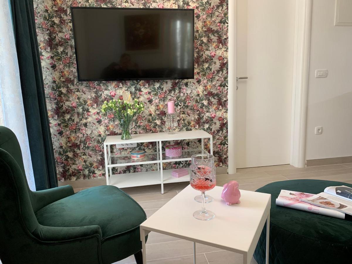 Apartman Onavi มาคาร์สกา ภายนอก รูปภาพ