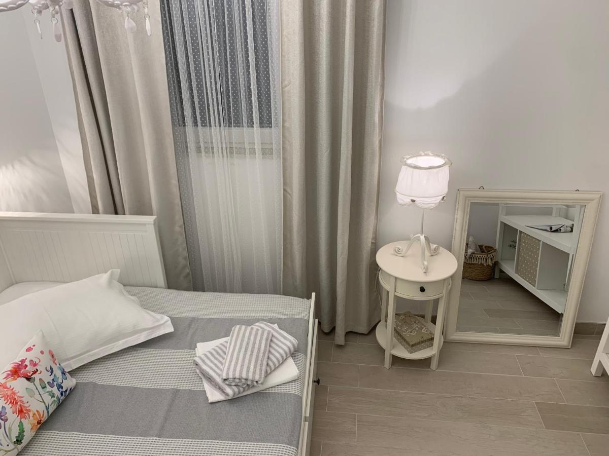 Apartman Onavi มาคาร์สกา ภายนอก รูปภาพ