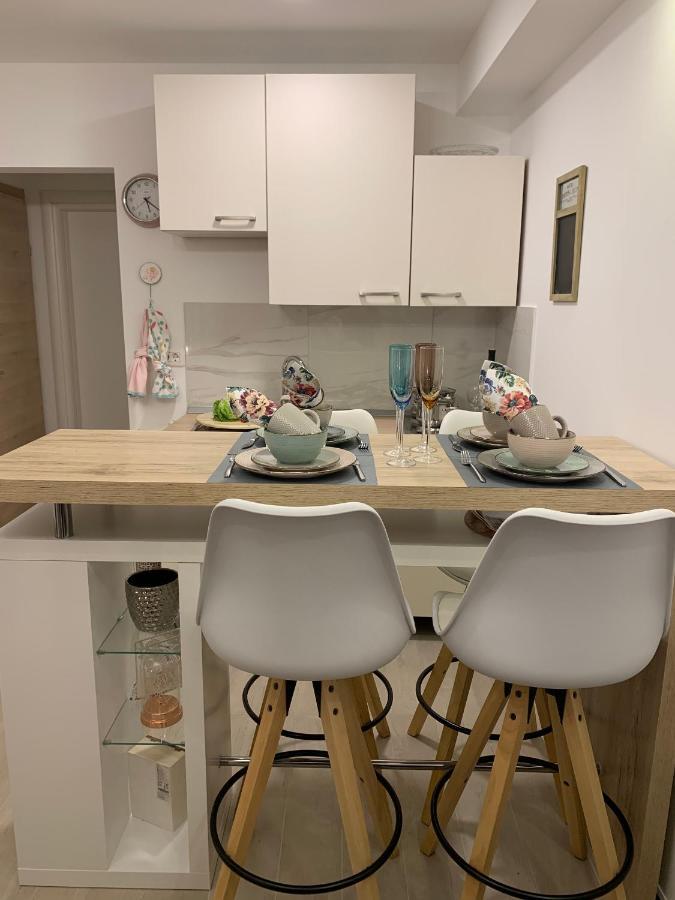 Apartman Onavi มาคาร์สกา ภายนอก รูปภาพ