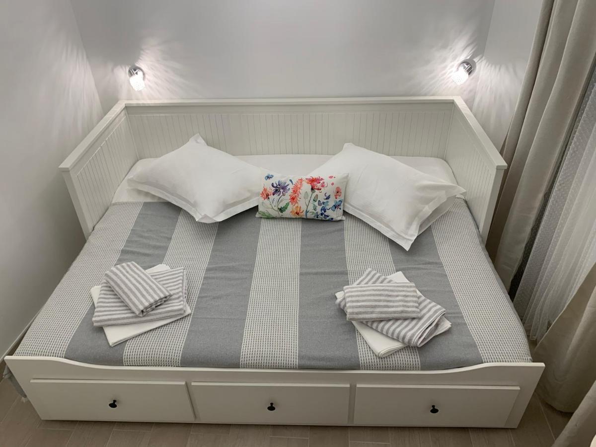 Apartman Onavi มาคาร์สกา ภายนอก รูปภาพ