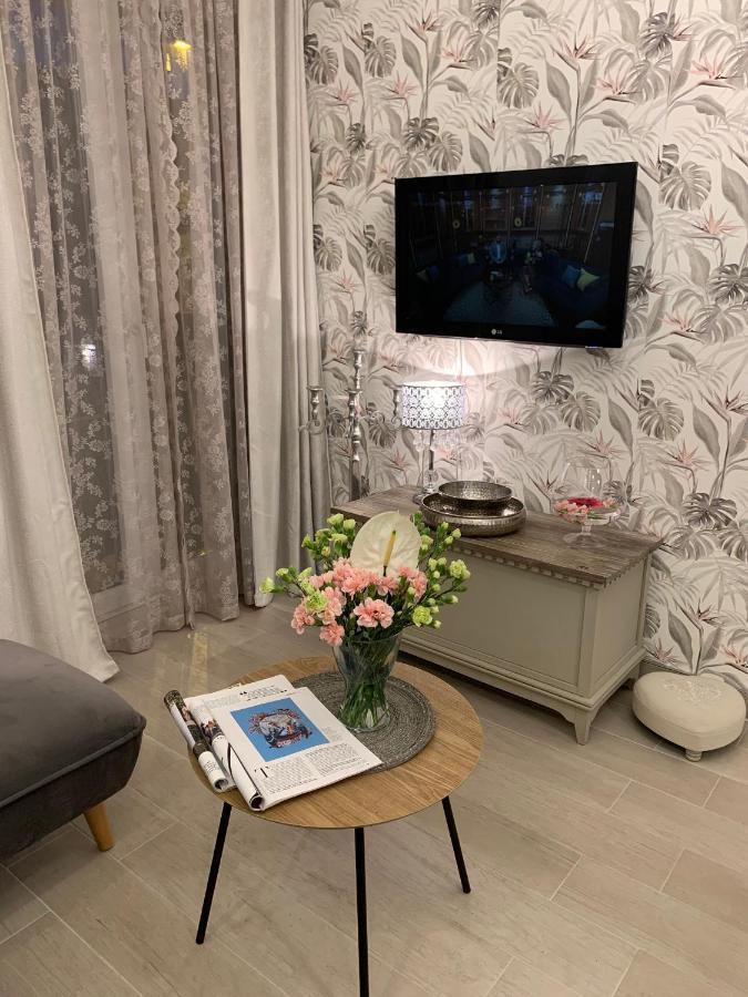 Apartman Onavi มาคาร์สกา ภายนอก รูปภาพ