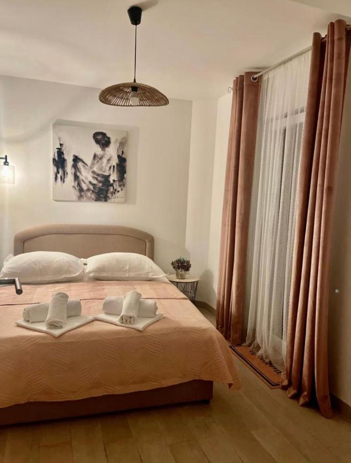Apartman Onavi มาคาร์สกา ภายนอก รูปภาพ