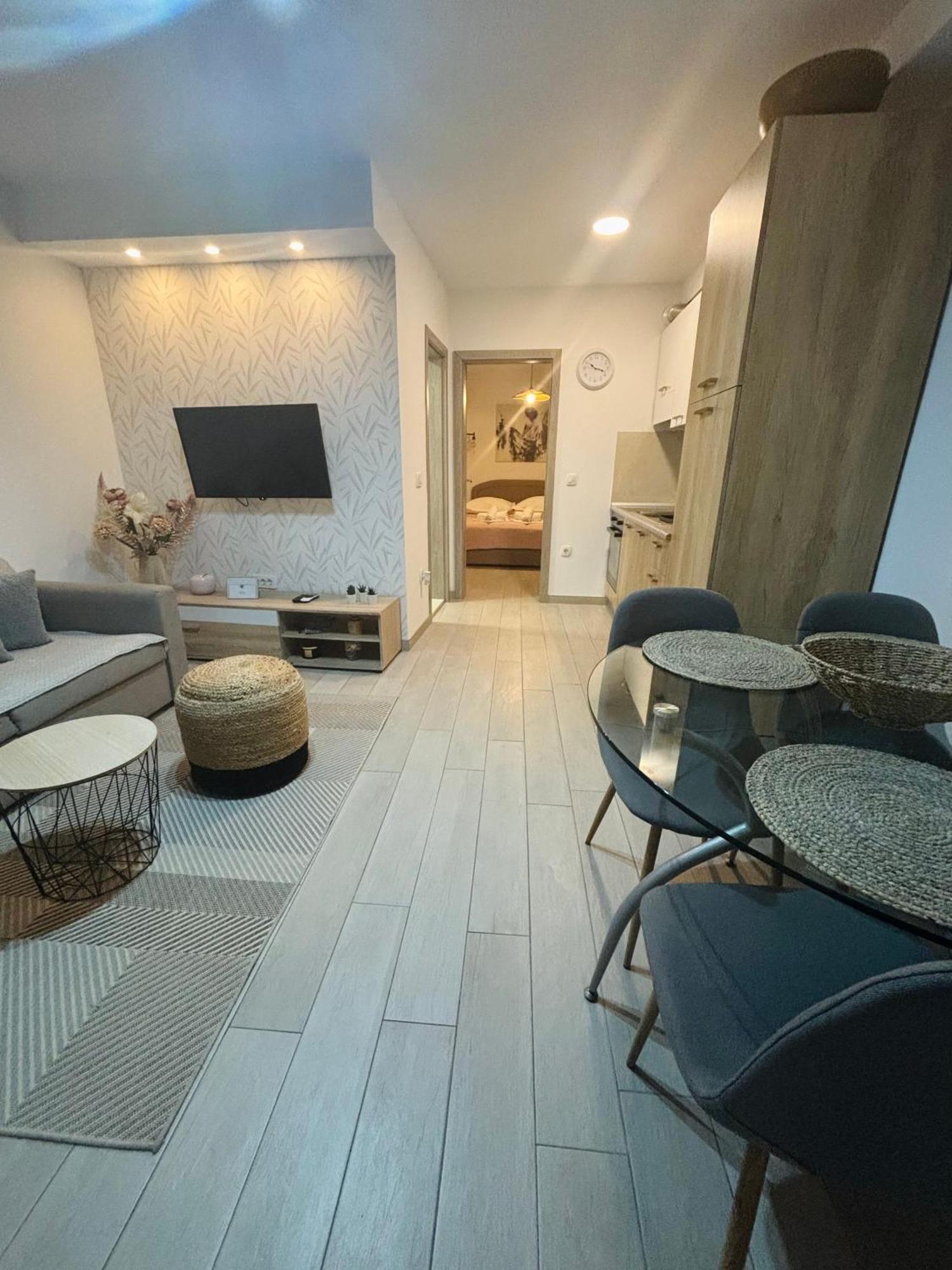 Apartman Onavi มาคาร์สกา ภายนอก รูปภาพ